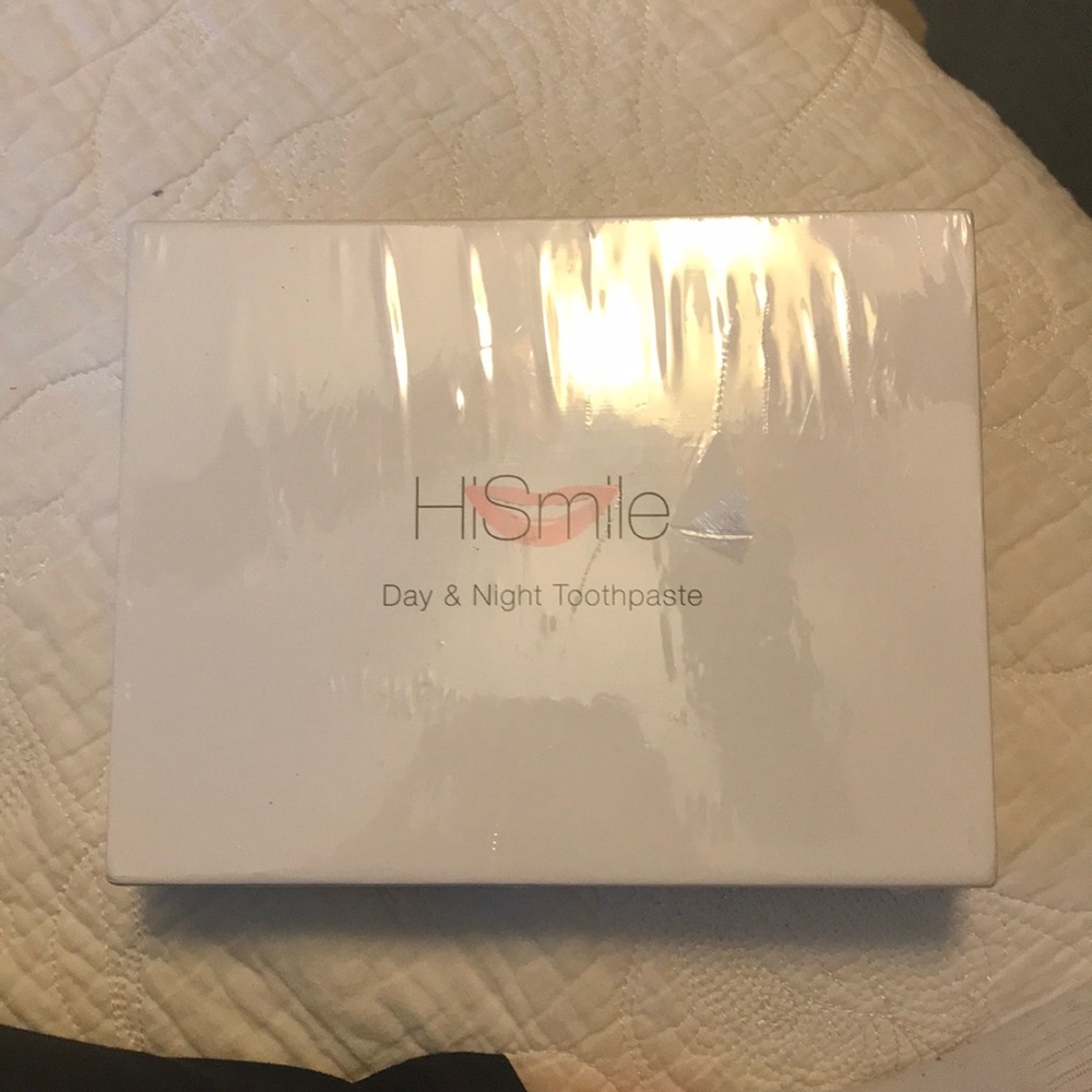 Hi smile toothpaste